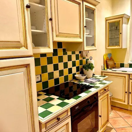 Place Poullan * Villefranche-sur-Mer