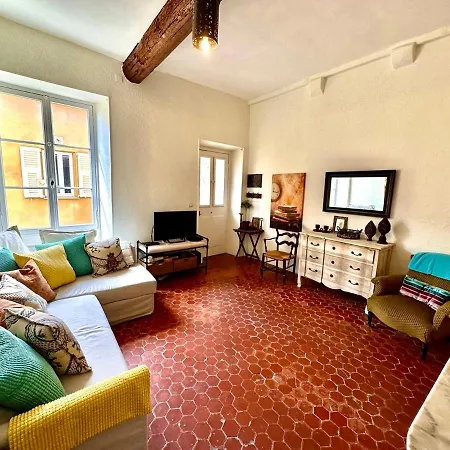 Résidence Place Poullan Appartement